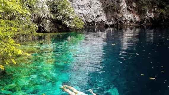 objek wisata danau biru kolaka