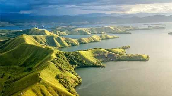 objek wisata danau sentani