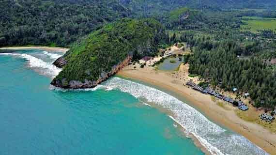 wisata pantai lampuuk