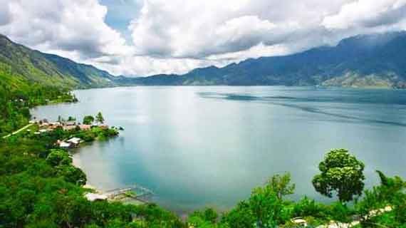 wisata danau laut tawar