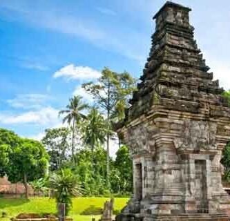 sejarah candi penataran