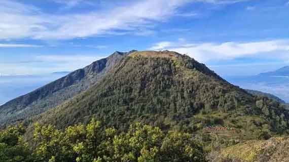 wisata gunung arjuno