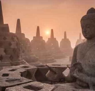 candi buddha yang terbesar di dunia