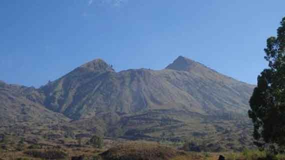 Wisata Gunung Lawit