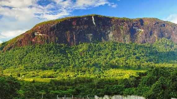 wisata gunung bukit raya
