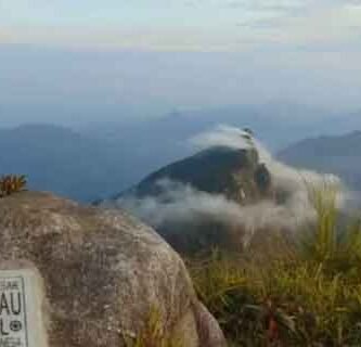 wisata gunung halau halau