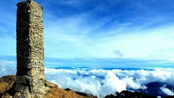 wisata gunung latimojong