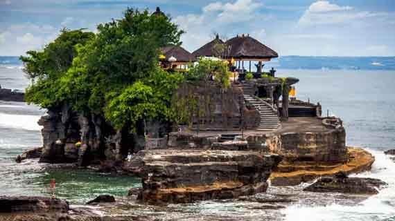 wisata tanah lot