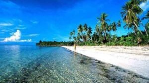 objek wisata pulau siladen