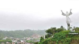 objek wisata bukit kasih kanonang