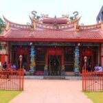 objek wisata klenteng ban hin kiong