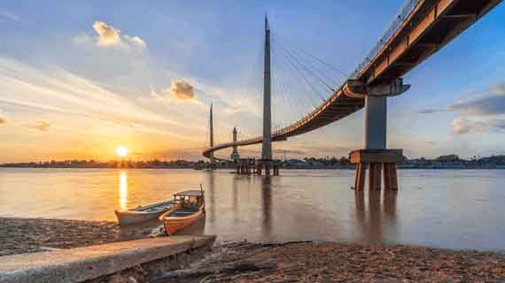 wisata Gentala Arasy & Jembatannya