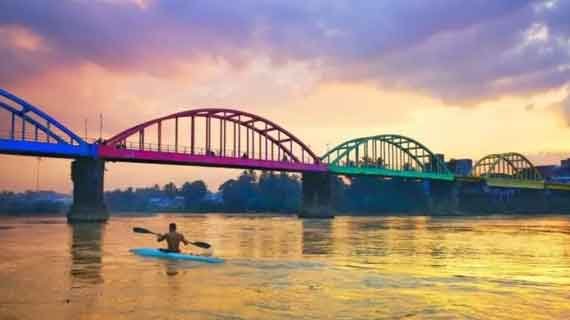 wisata Jembatan Beatrix Sarolangun
