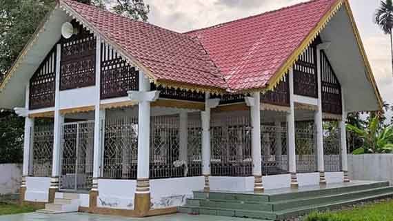 Wisata Kompleks Makam Tgk. Chik di Tiro