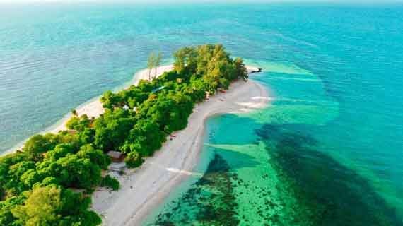 Wisata Pulau Beralas Pasir