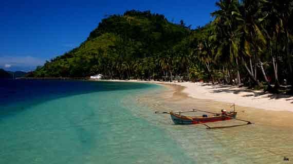 Wisata Pantai Padang