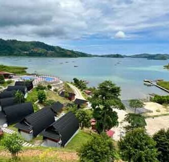 Wisata Pulau Mandeh