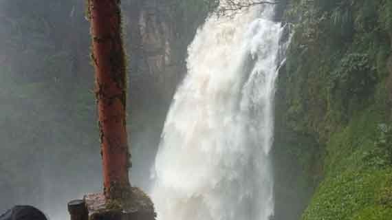 wisata Air Terjun Telun Berasap