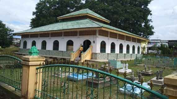 Sejarah Kompleks Makam Raja-Raja Siak