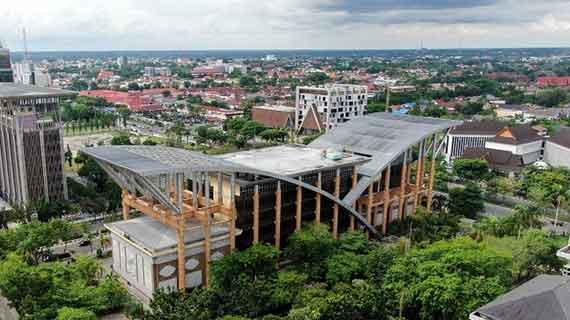 wisata Perpustakaan Soeman HS