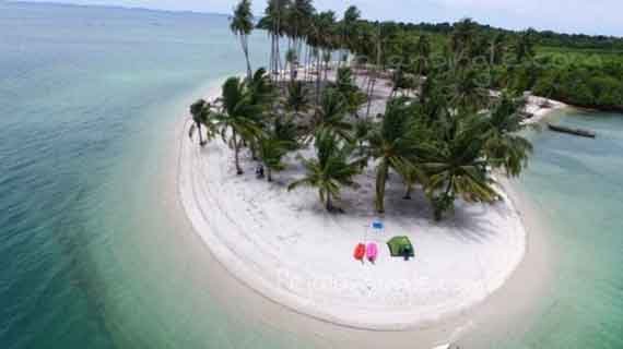 wisata Pulau Abang