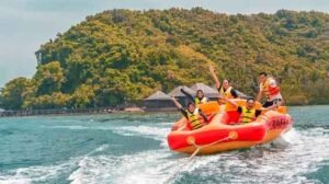 banana boat pulau pahawang pesawaran