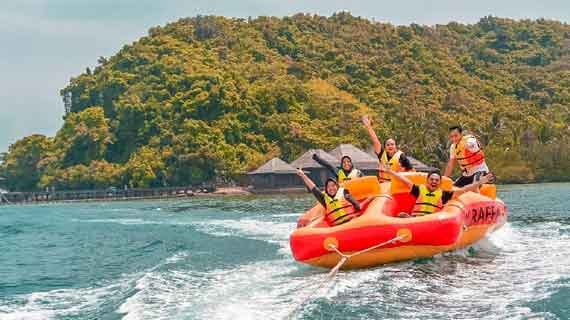 banana boat pulau pahawang pesawaran