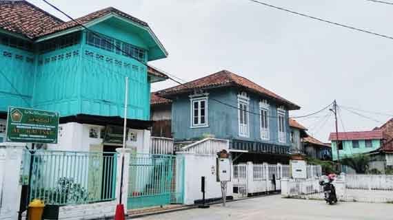 budaya kampung arab al-munawar