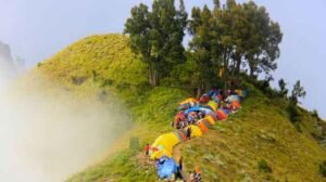 camping di Gunung Rinjani