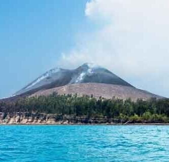 gunung anak krakatau