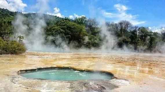 kawah suoh lampung barat