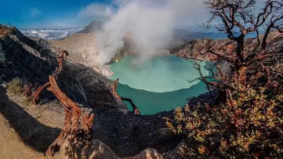 keunikan Kawah Ijen
