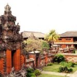 kota wisata dengan warisan budaya