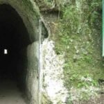 lokasi wisata dengan mitos lokal