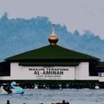 masjid terapung al-aminah sari ringgung