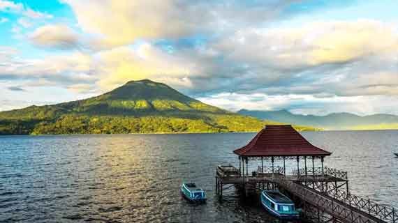 mitos lokal danau ranau
