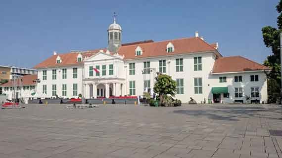 museum fatahillah sejarah batavia