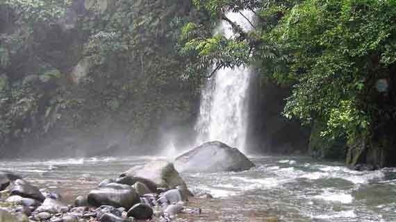 panorama air terjun lematang indah