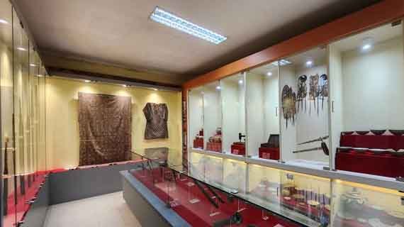 peninggalan sejarah di museum palembang