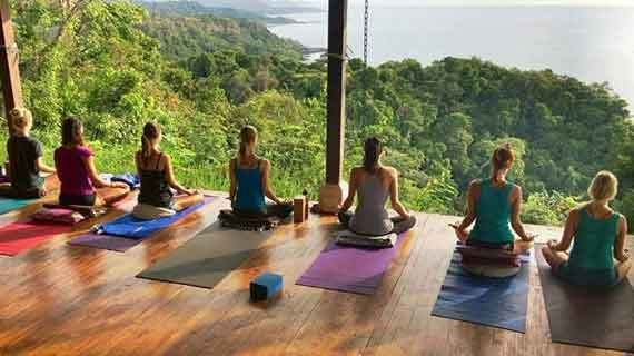 retreat yoga Bali