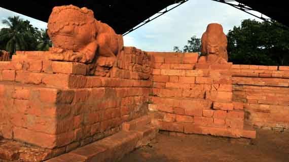 struktur candi bumiayu