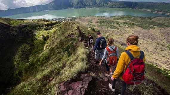 trekking Gunung Batur