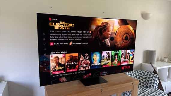 tv layar 4k support HDR10+