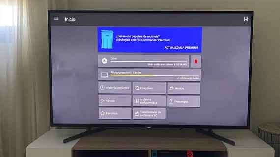 tv smart dengan penyimpanan besar