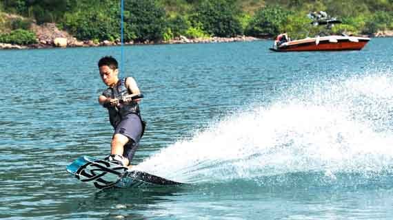 wakeboarding Bali