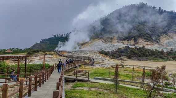 wisata alam Dieng