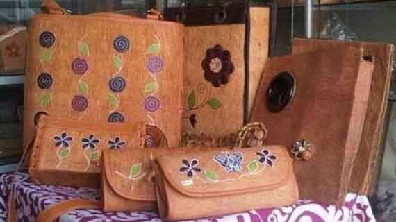 wisata budaya kain lantung