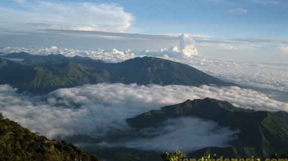 wisata panorama Kaldera Dieng