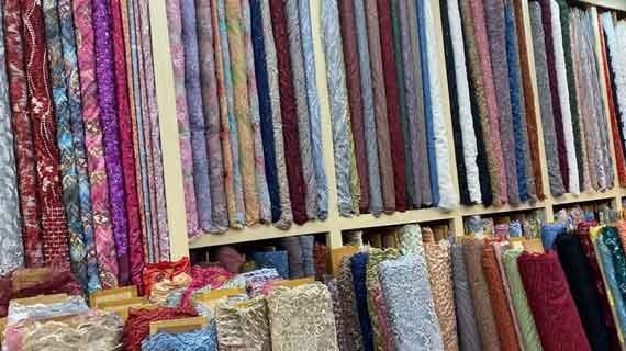 pasar baru pusat tekstil klasik